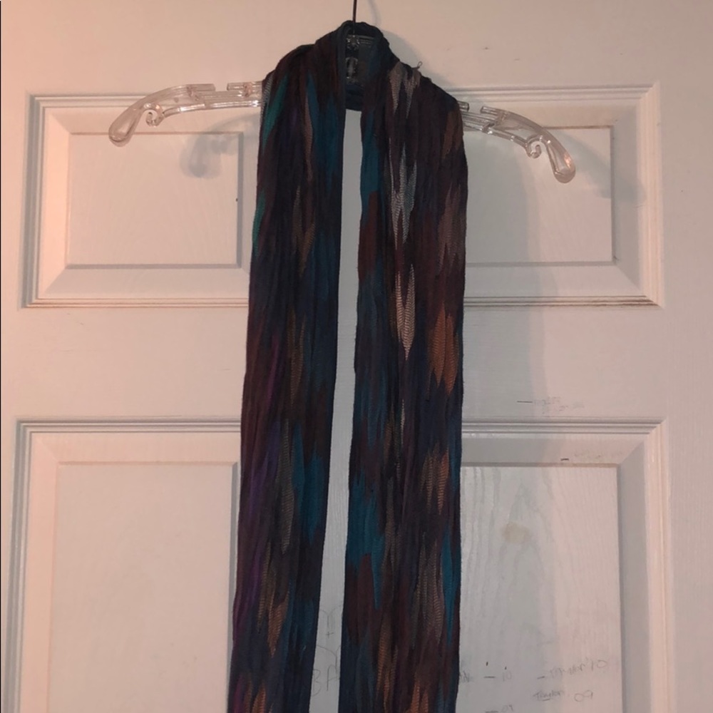 Multicolored scarf